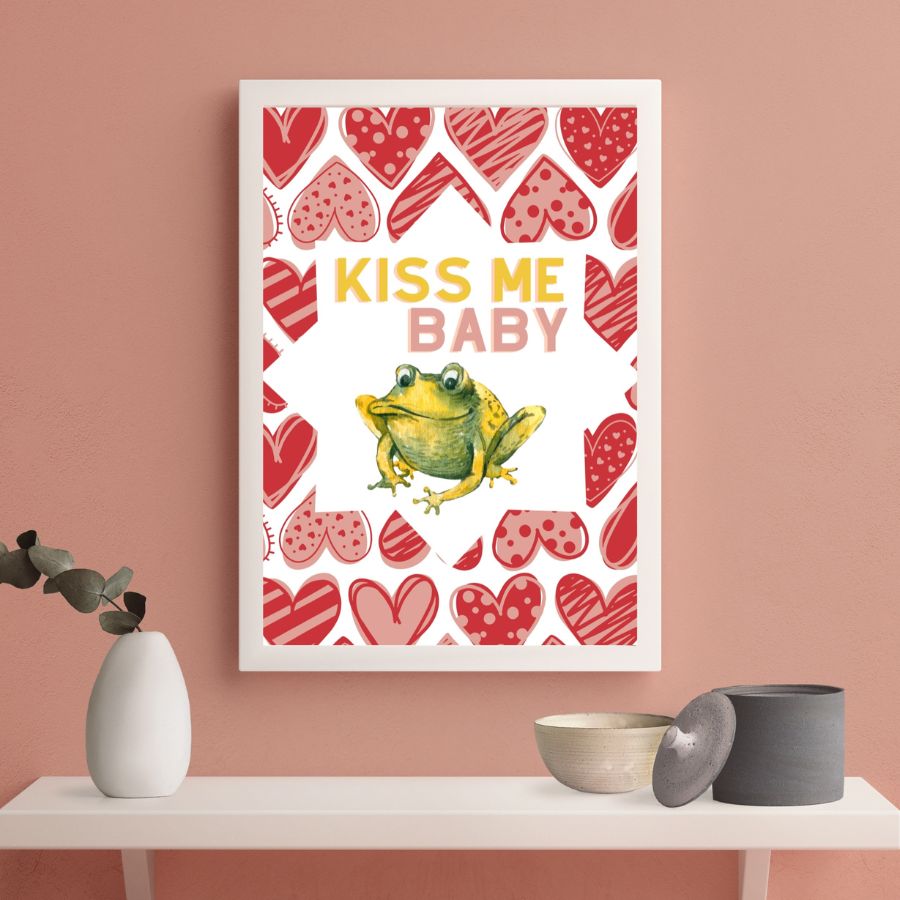 Kiss Me Baby Print